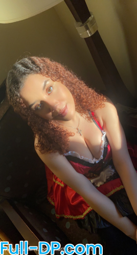 Profile picture of ariathedominatrix