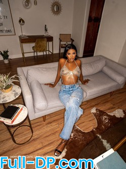 bellalanecali @bellalanecali LoyalFans Full Size header Picture (HD)