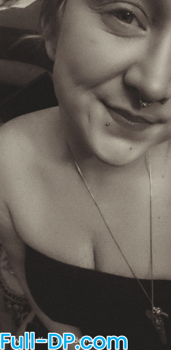 Profile picture of devnicole_