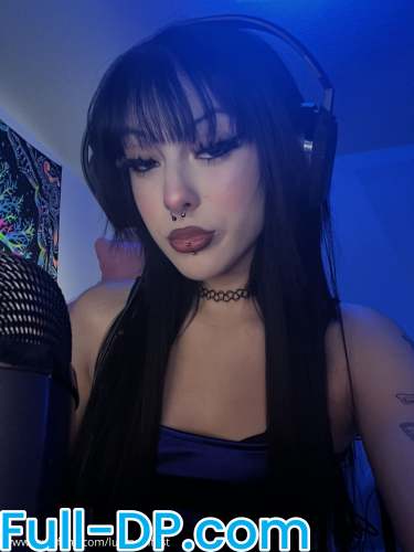 Profile picture of FemdomGoddessParis