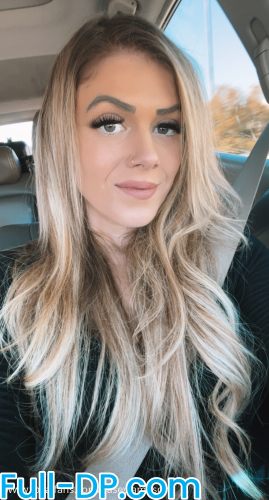 Profile picture of kasey_jameson