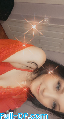 Profile picture of lil_whitechocolate