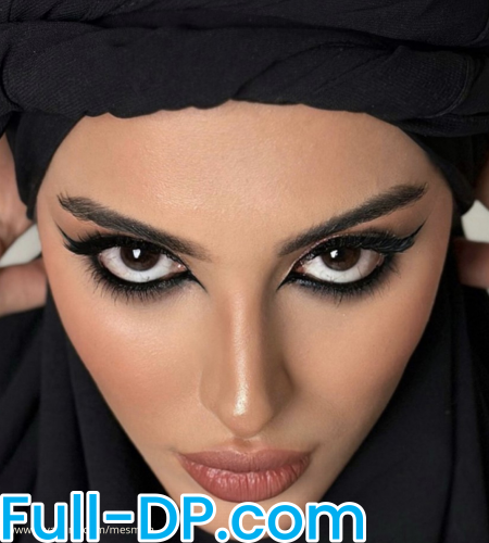 Arabic Goddess Mesmira @mesmira LoyalFans Full Size header Picture (HD)