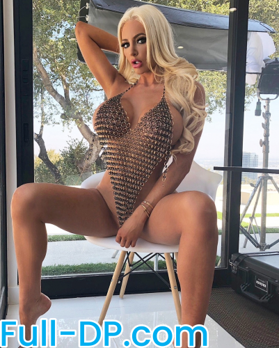 Nicolette Shea @nicoletteshea FanCentro Full Size header Picture (HD)