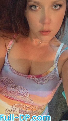 Profile picture of nikidoe