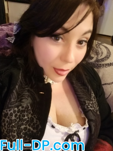 Profile picture of queenash