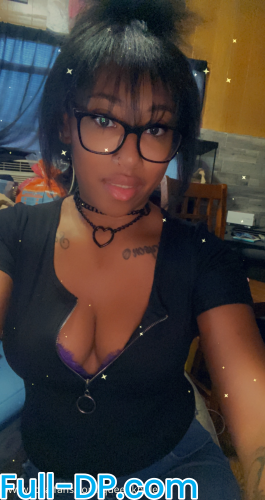 Profile picture of queenkhole