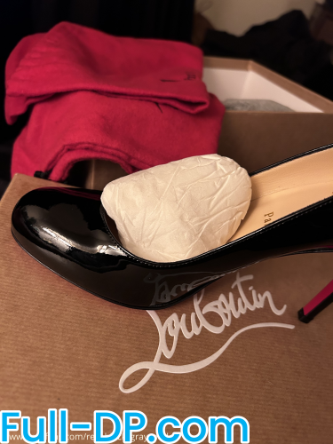 Profile picture of redblacknudefeet