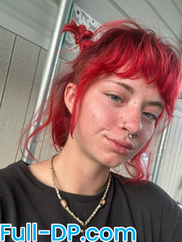 Profile picture of redheadabby