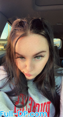 Profile picture of riothegoddess