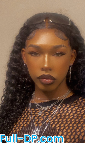 Profile picture of simp4versace