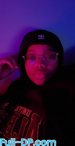 Profile picture of spoilhazel