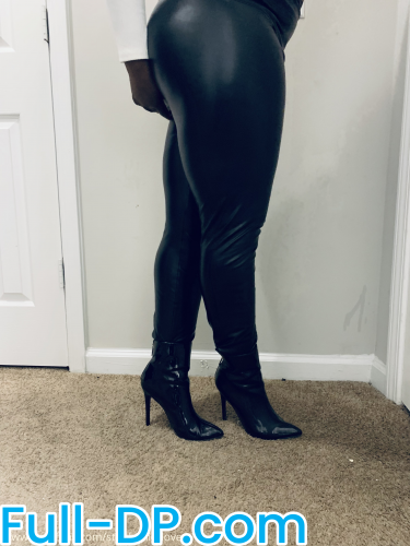 Profile picture of stephaniedovee