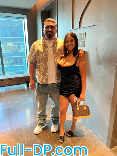 Access taliyaandgustavo on OnlyFans Full-Size Profile Picture Download