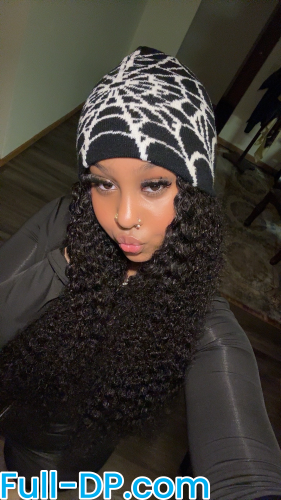 Profile picture of therealmayyaa