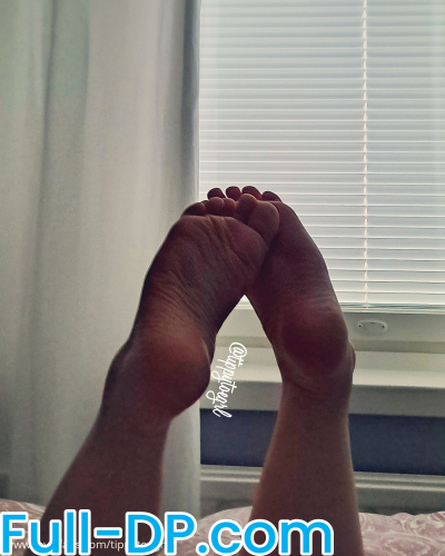 Profile picture of tippytoegrl