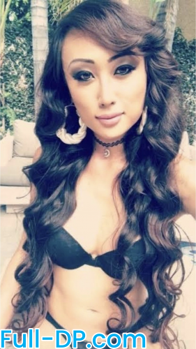 Profile picture of venus_lux