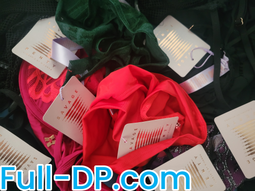 your Majesty Nikki Fox @WorshipMadameNikki LoyalFans Full Size header Picture (HD)