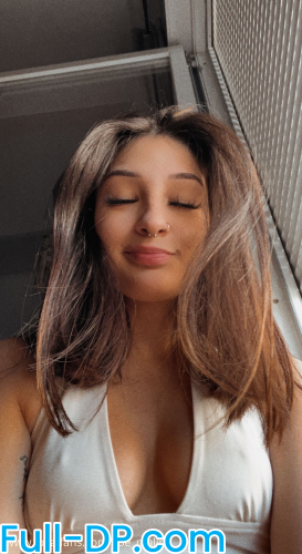 Profile picture of zoe_malina